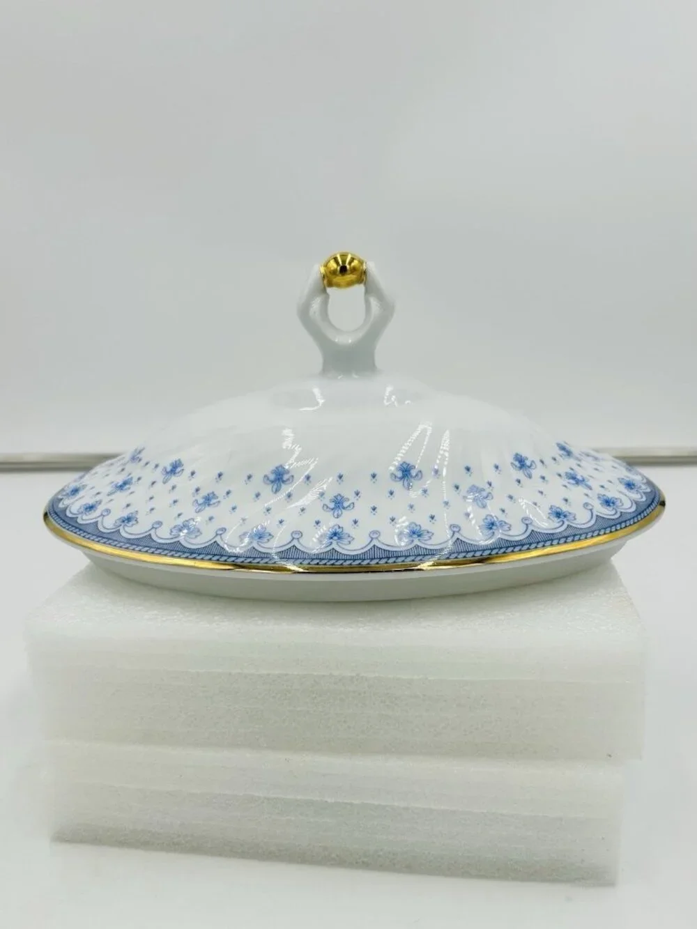 Porcelana Quinta Nova Blue Fluer de Lis Oval Vegetable Dish Soup Tureen with Lid